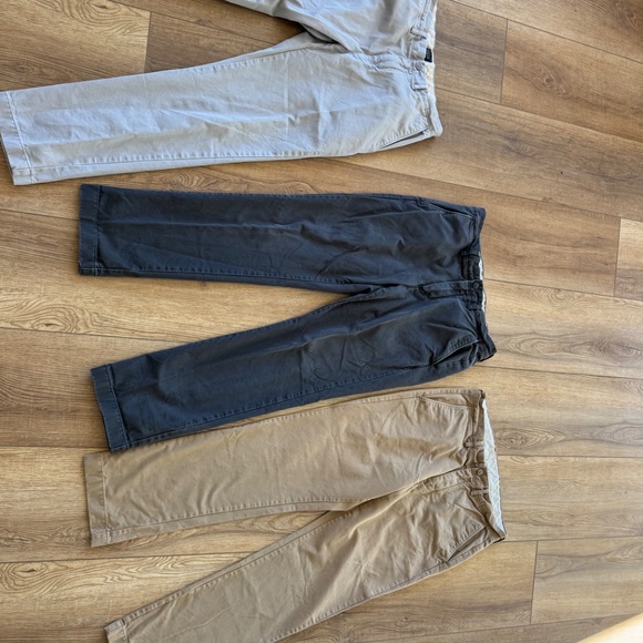 J Crew - 31/30 Broken-In Chino - 3-Pack - Picture 8 of 10